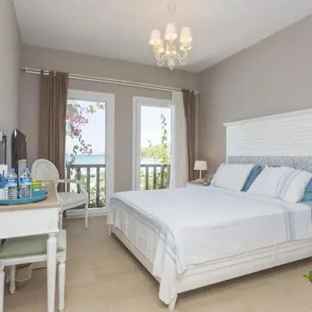 Doris Hotel
