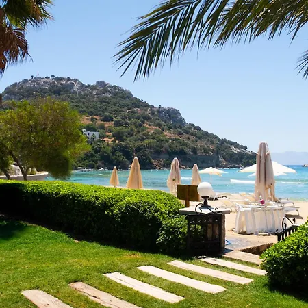 داتسا دوريس داتْشا