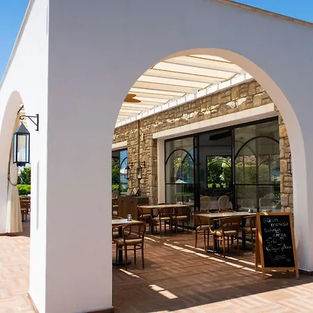 فندق داتسا دوريس داتْشا