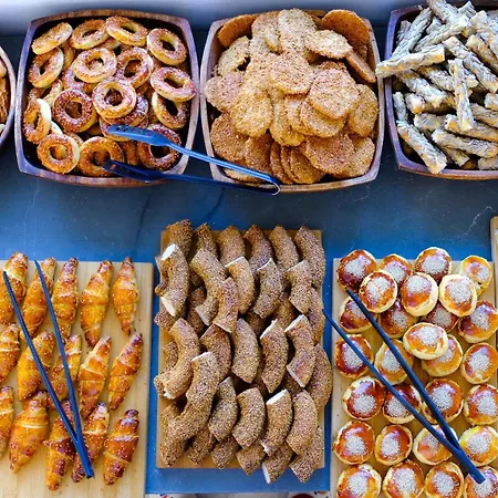 داتسا دوريس داتْشا